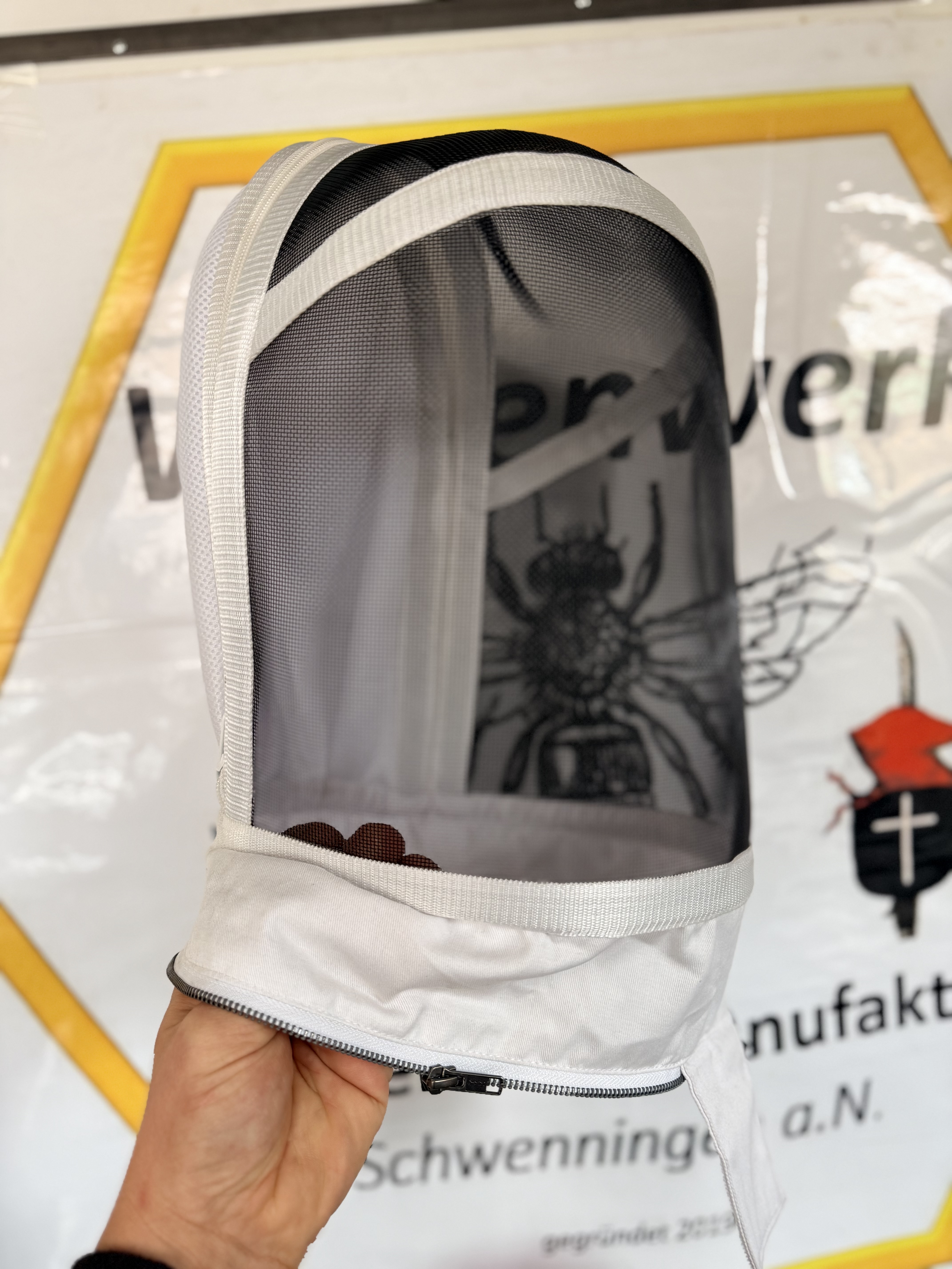 Haube für Hornissenschutzanzug gegen "Vespa Velutina" / die Asiatissche Hornisse 